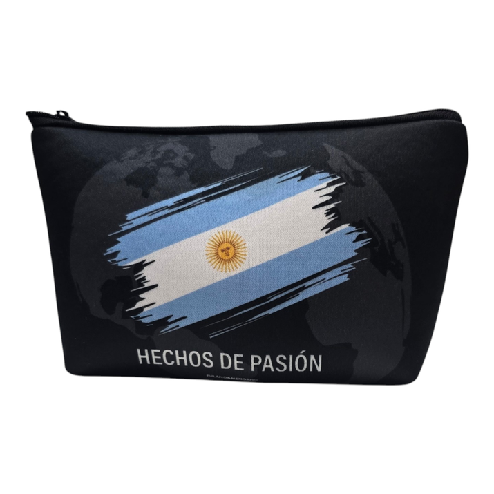 CARTUCHERA SIMPLE SIMIL NEOPREN / NECESER - BANDERA